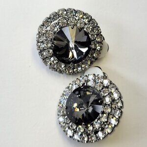 Vintage Black Rhinestones Cluster Clip On Earrings.